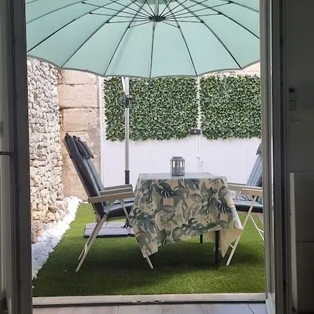 Charmante Petite Maison