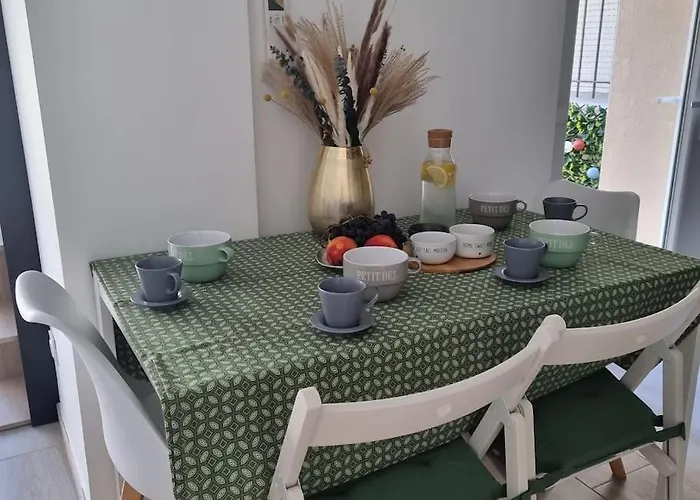 Vakantiehuis Charmante Petite Maison *